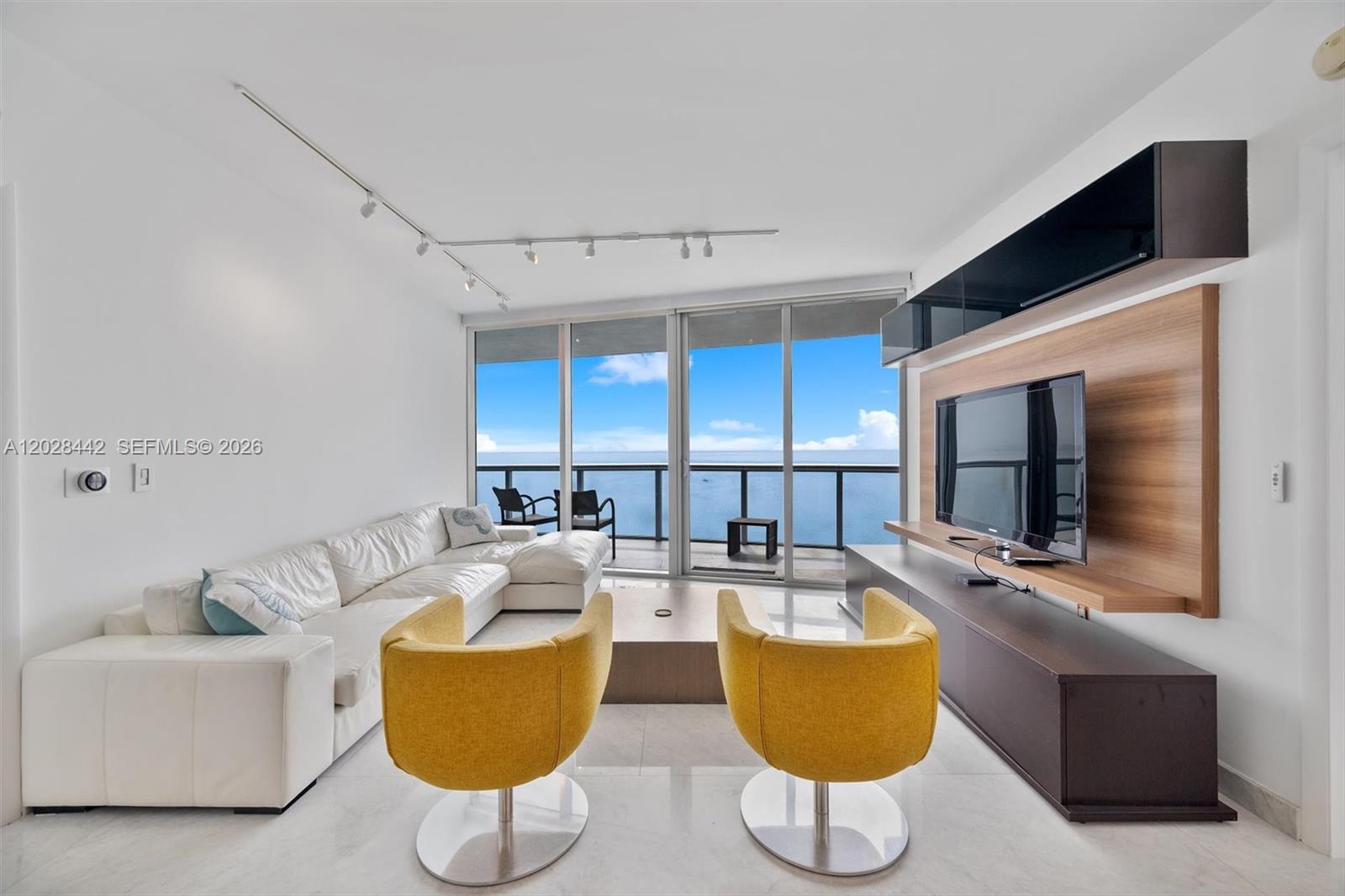17001 Collins Ave 2307
