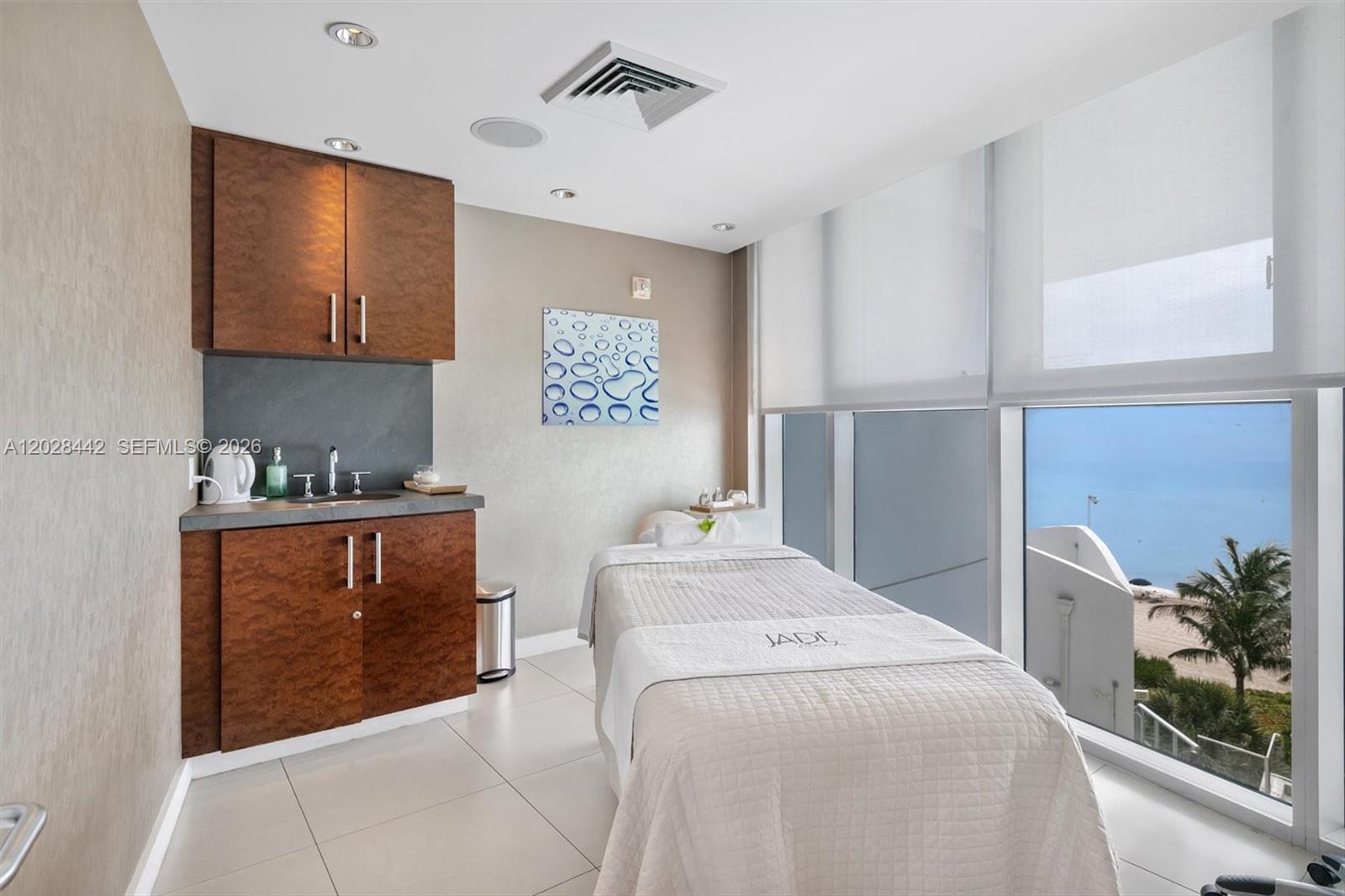 JADE BEACH CONDO - Residential