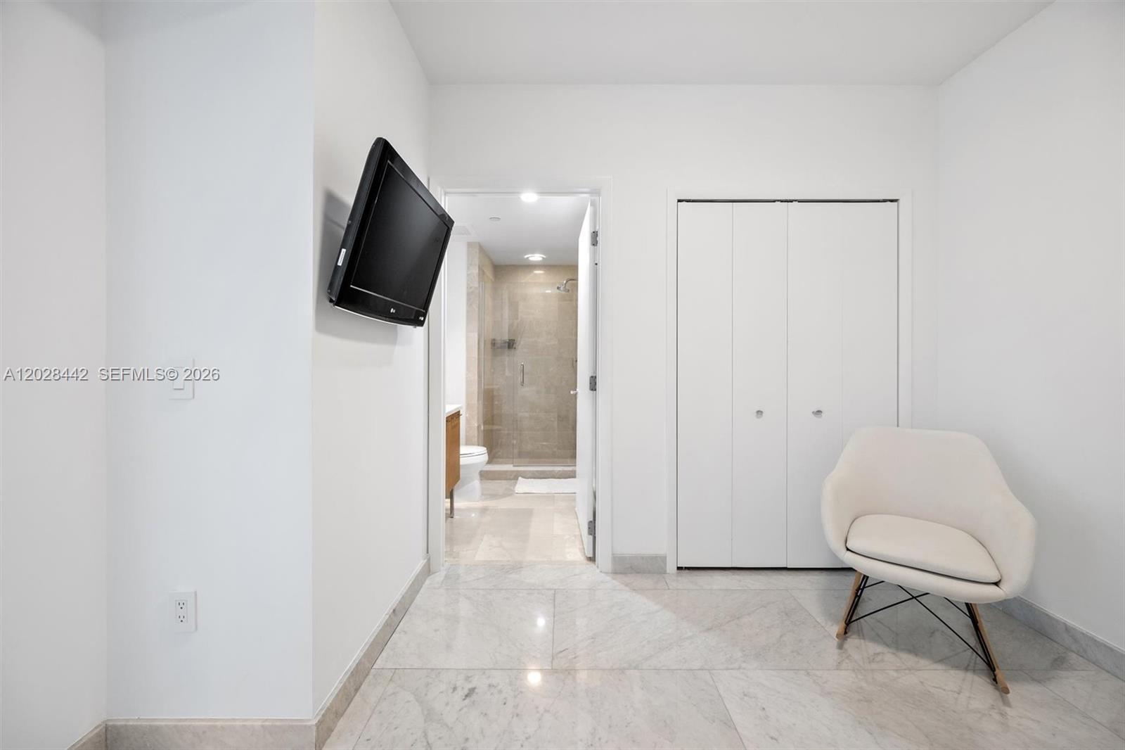 JADE BEACH CONDO - Residential