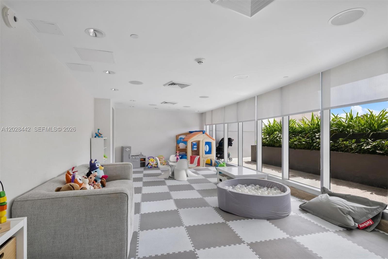 JADE BEACH CONDO - Residential