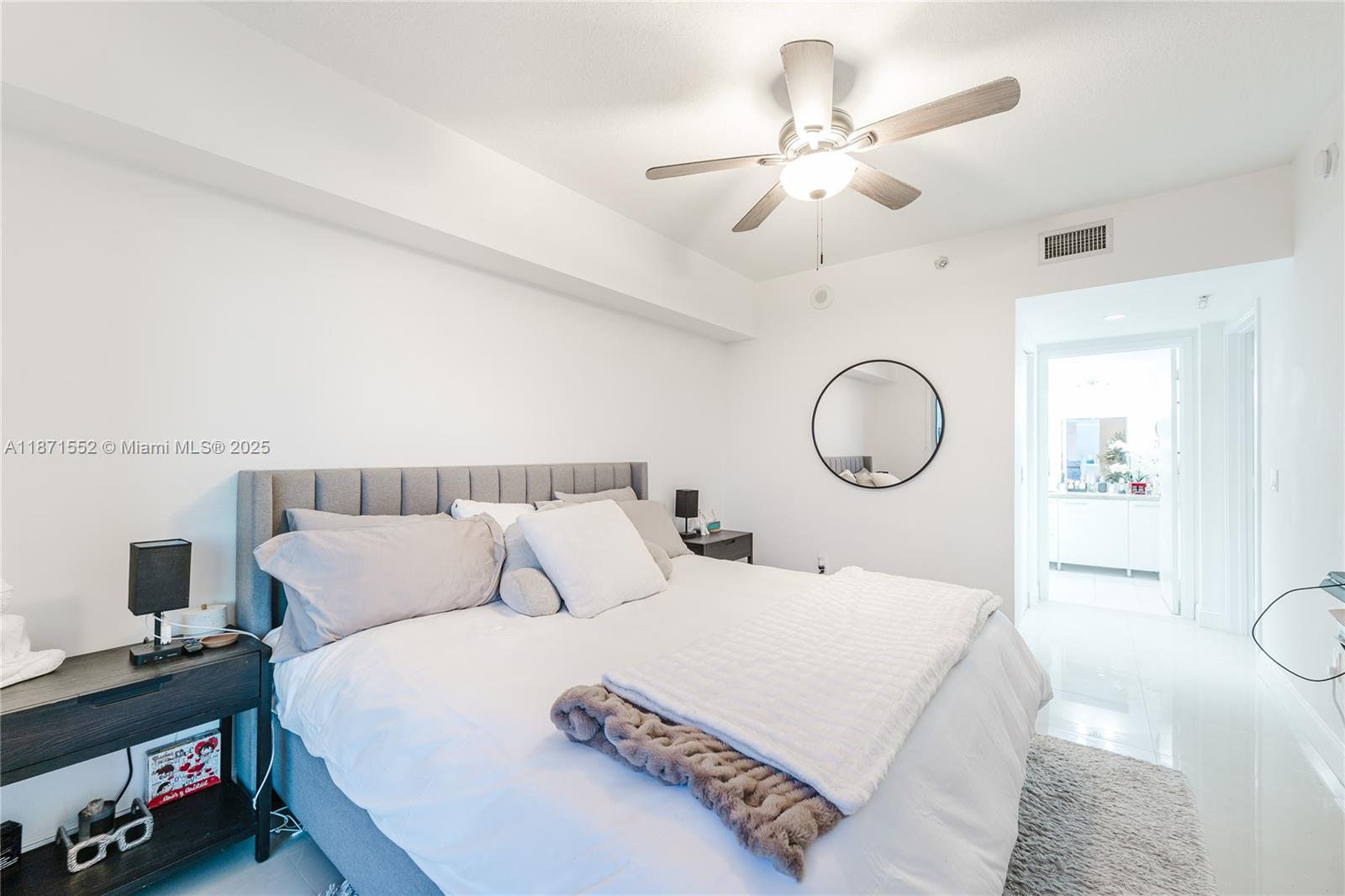 LATITUDE ON THE RIVER CON - Residential