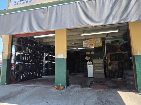 xxxxx W Flagler St #101 Sweetwater FL 33174