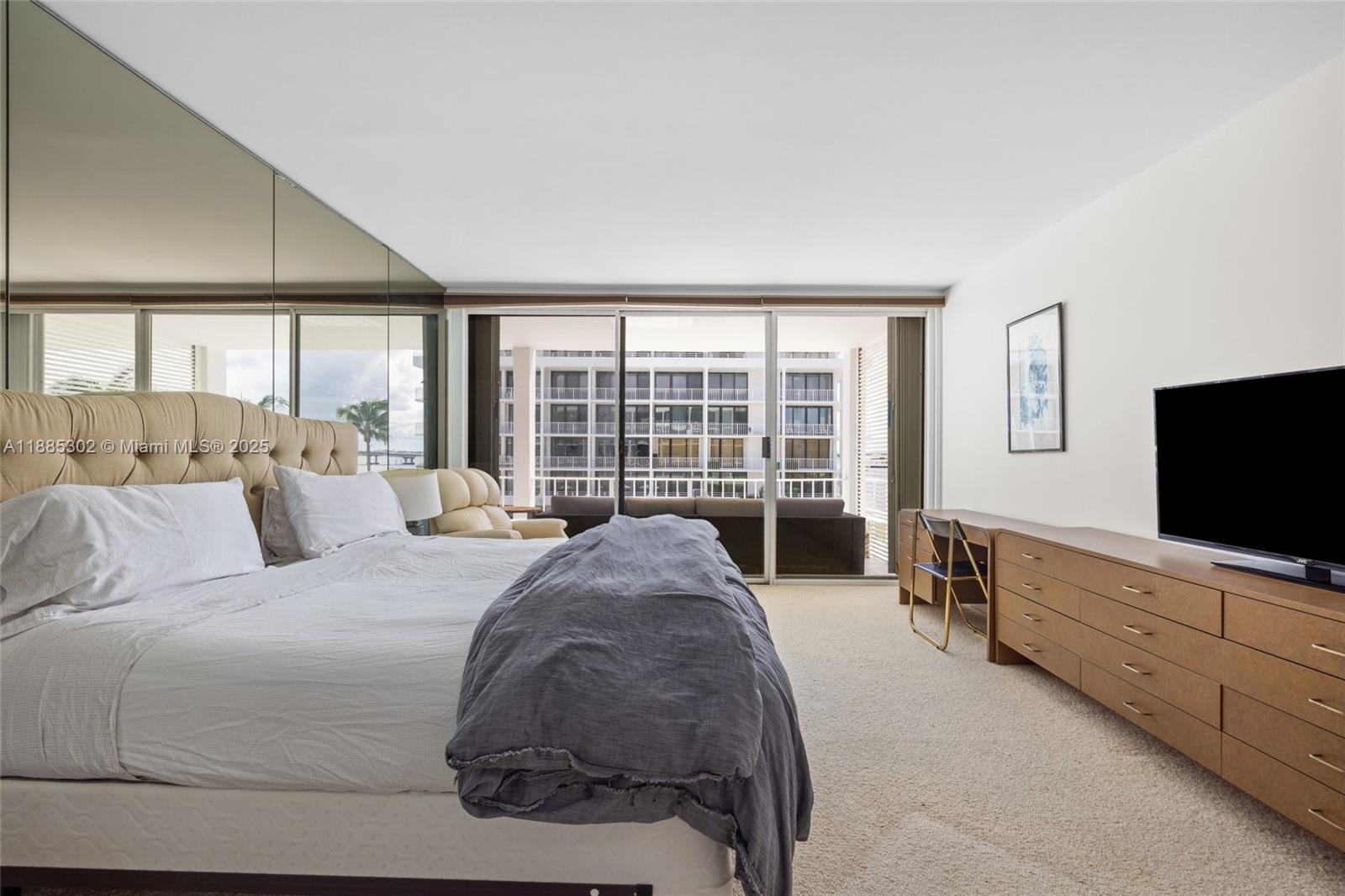 COVE CONDO - Residential Lease