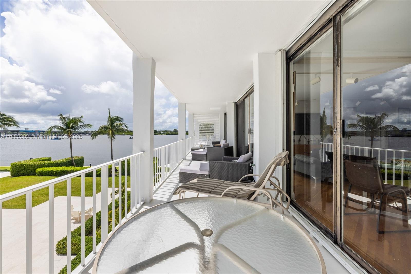 COVE CONDO - Residential Lease