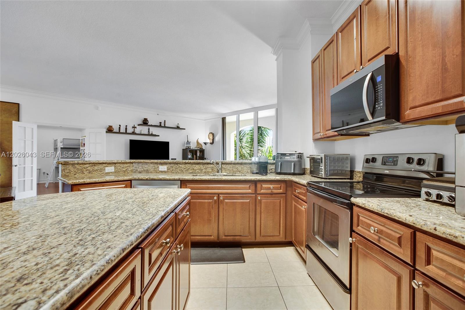 ALAQUA CONDO - Residential