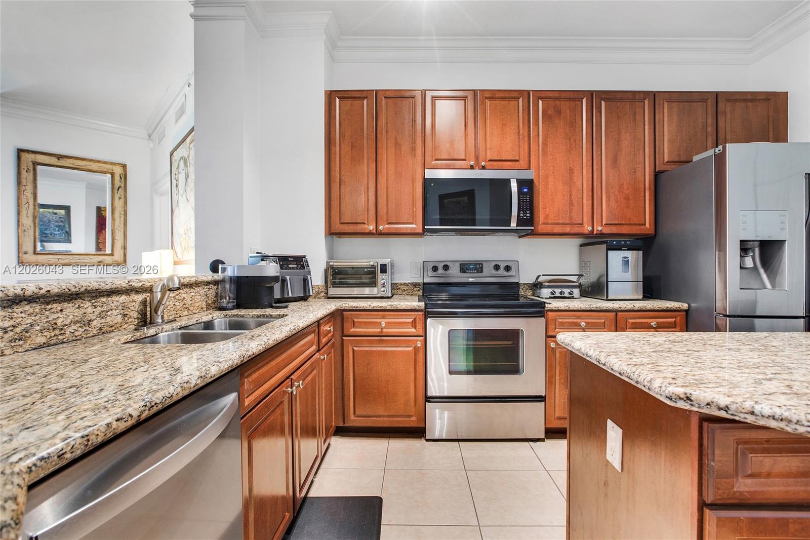 ALAQUA CONDO - Residential