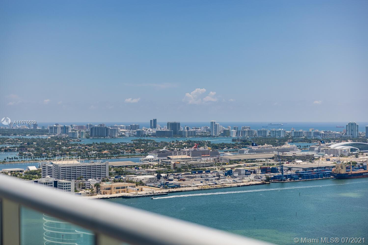 ICONBRICKELL CONDO NO 1 - Residential