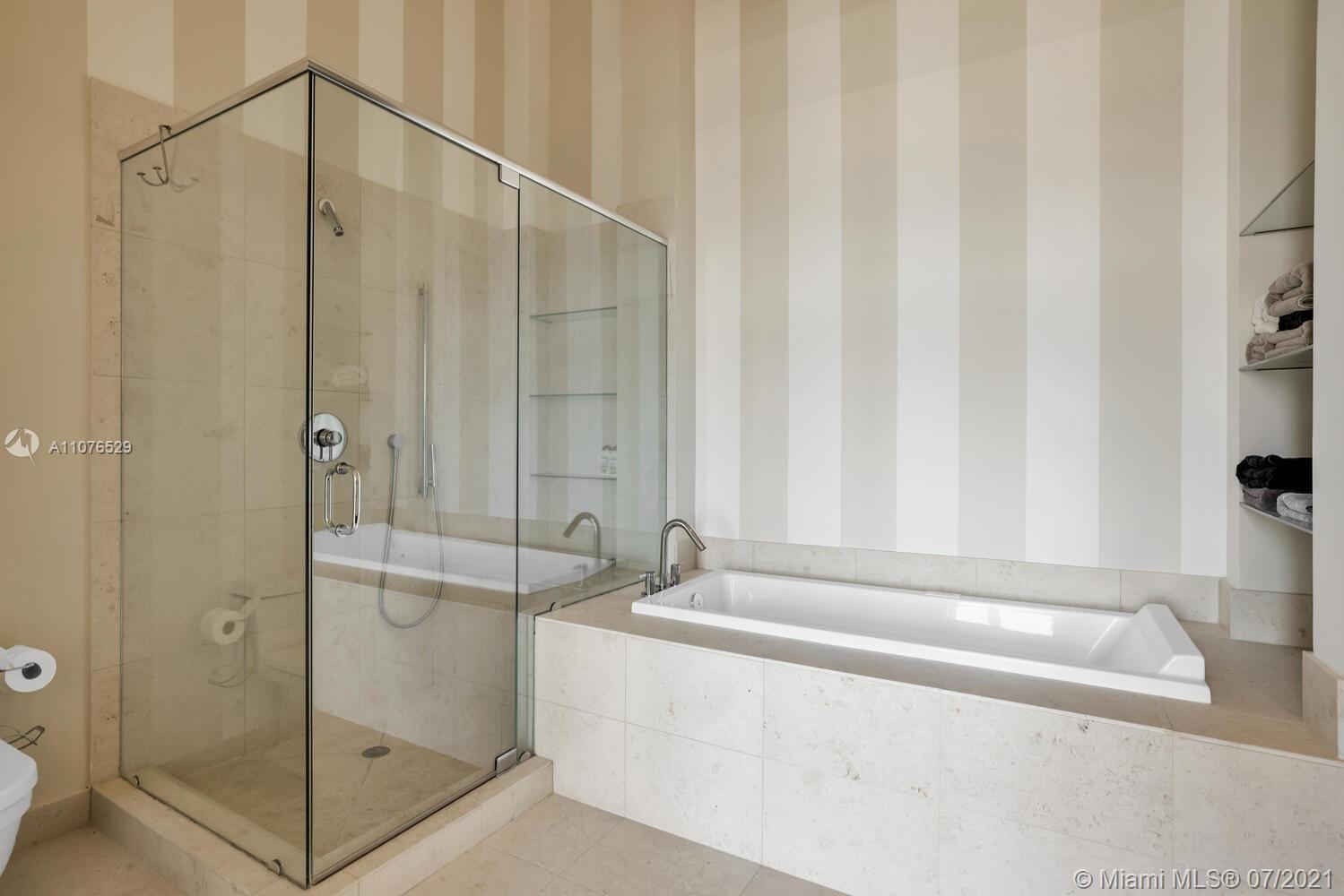 ICONBRICKELL CONDO NO 1 - Residential