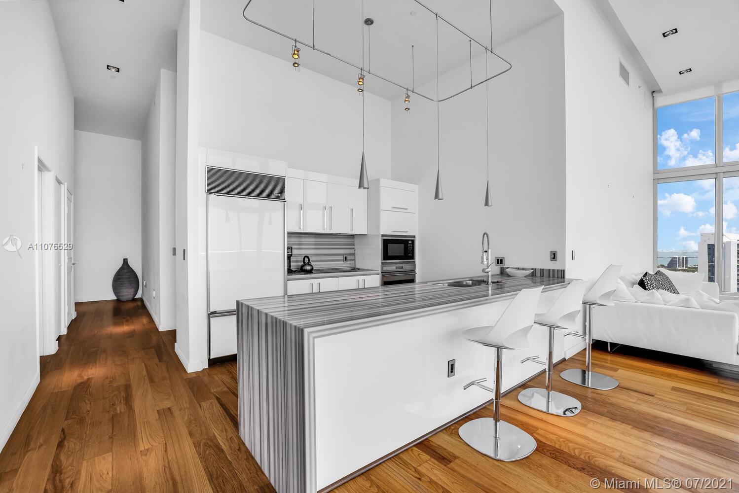 ICONBRICKELL CONDO NO 1 - Residential
