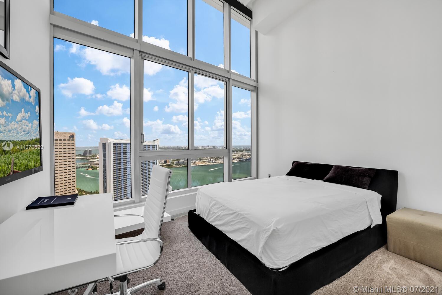 ICONBRICKELL CONDO NO 1 - Residential