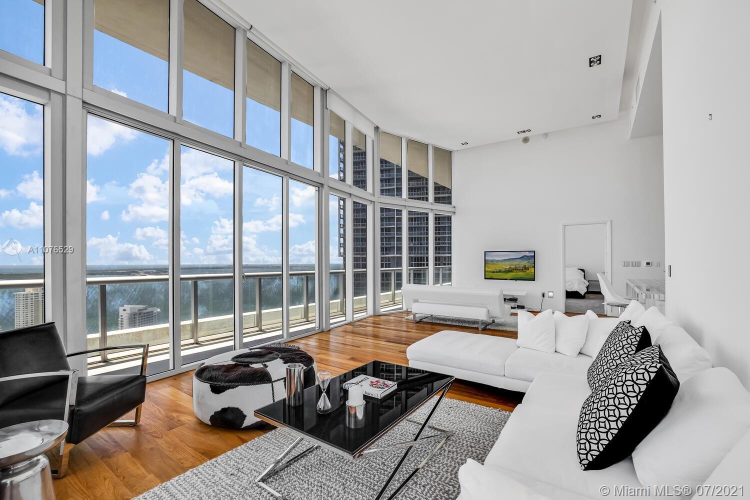 ICONBRICKELL CONDO NO 1 - Residential