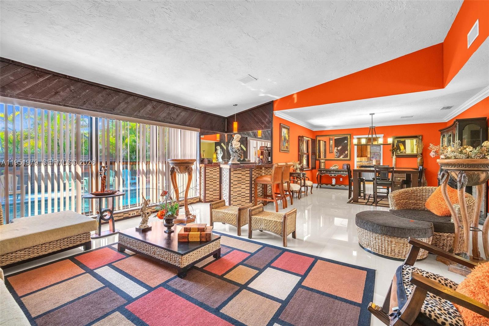 HIGHLAND GARDENS 3RD ADDN - Residential