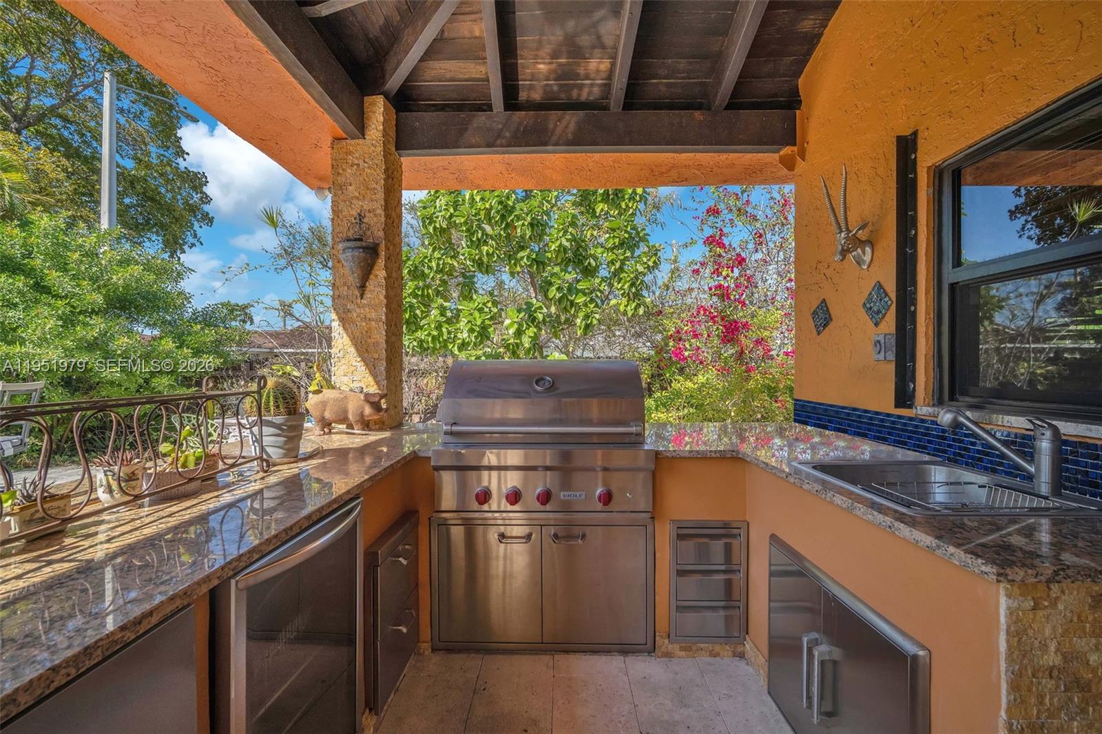 HIGHLAND GARDENS 3RD ADDN - Residential