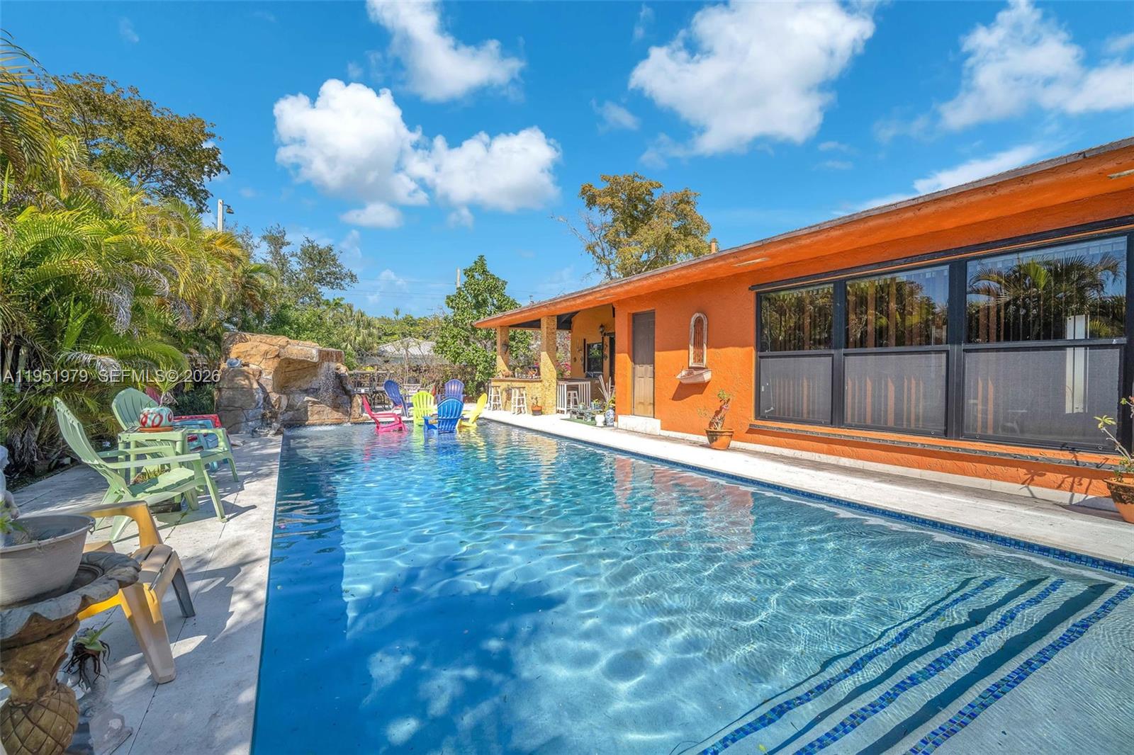 HIGHLAND GARDENS 3RD ADDN - Residential