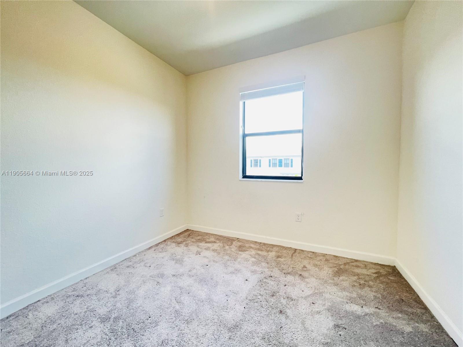 PINE ISLE - Residential Lease