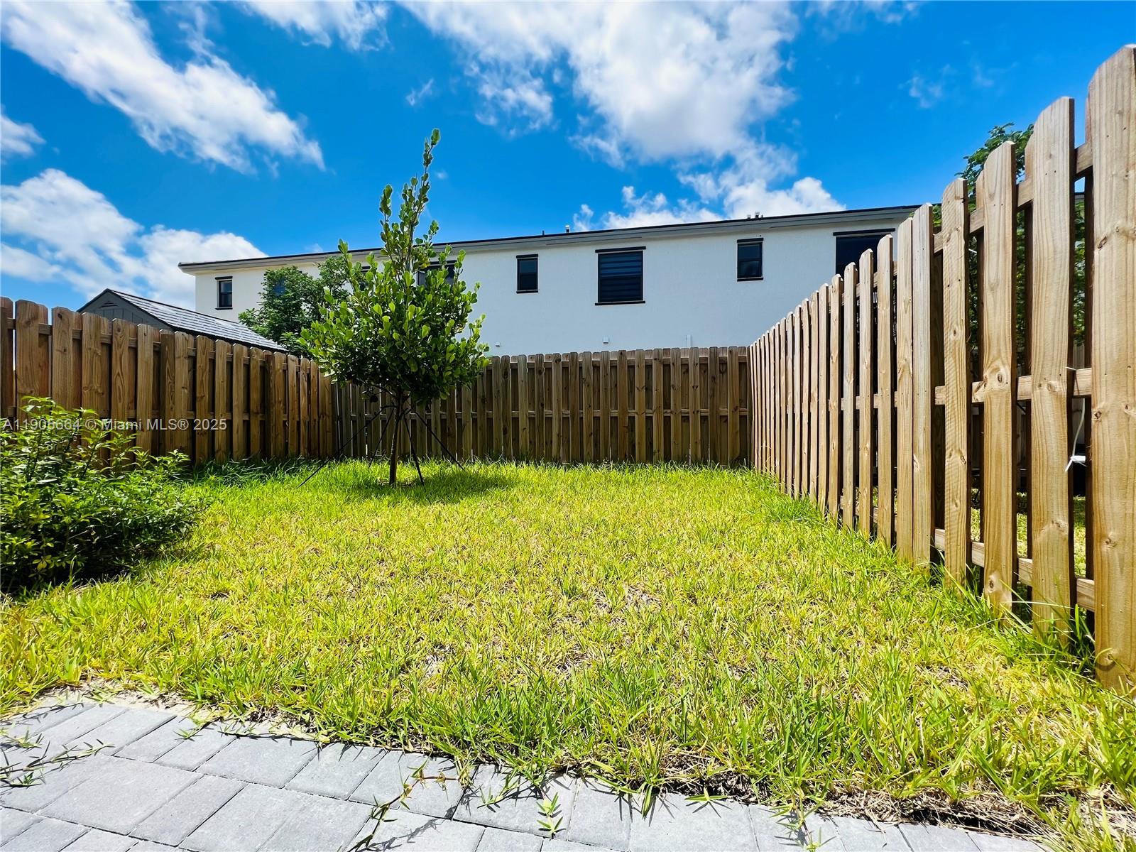 PINE ISLE - Residential Lease