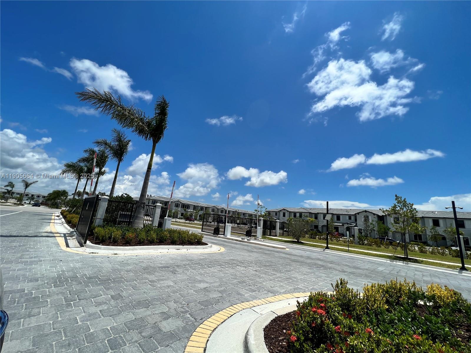 PINE ISLE - Residential Lease