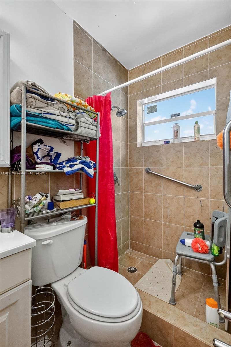 IVES ESTATES SEC 4 - Residential