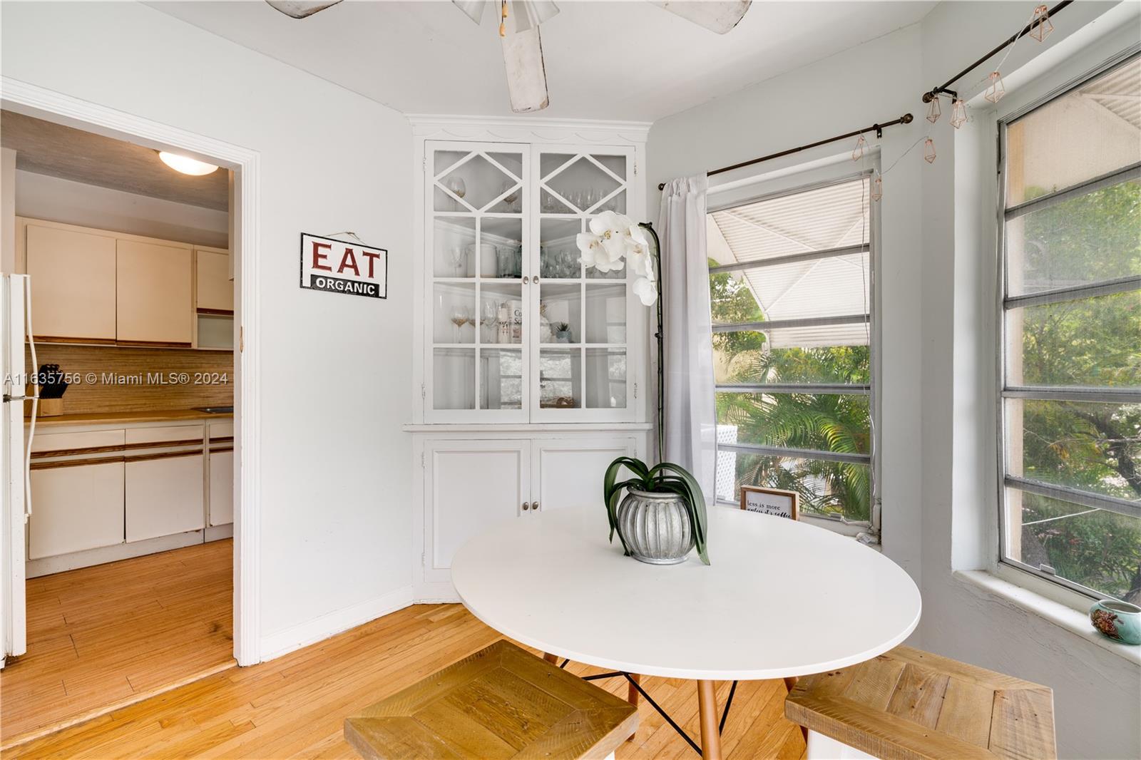 C GAB DOUGLAS SEC - Residential Lease