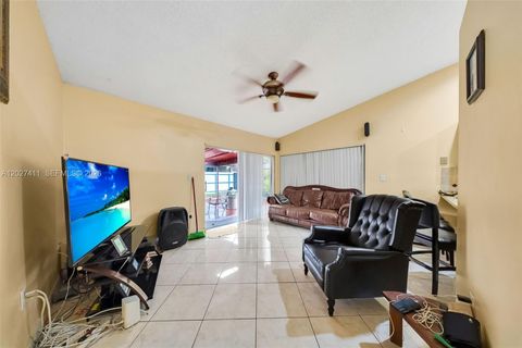 Tiny photo for 10724 SW 145th Ave, Miami, FL 33186 (MLS # A12027411)