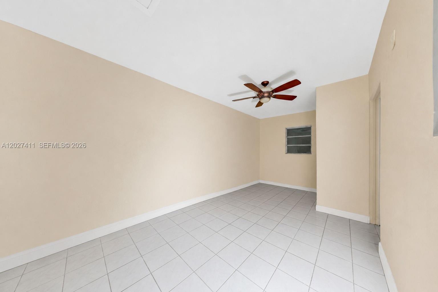 THE CEDARS OF KENDALL - Residential