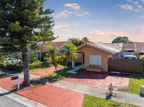 Photo of 10724 SW 145th Ave, Miami, FL 33186 (MLS # A12027411)