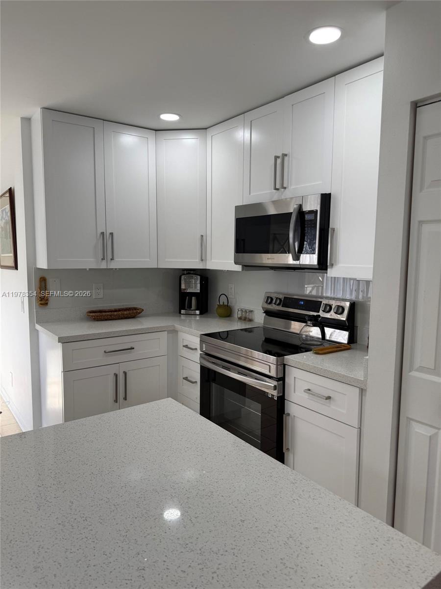 FOREST RIDGE CLUSTER HOME - Residential Lease