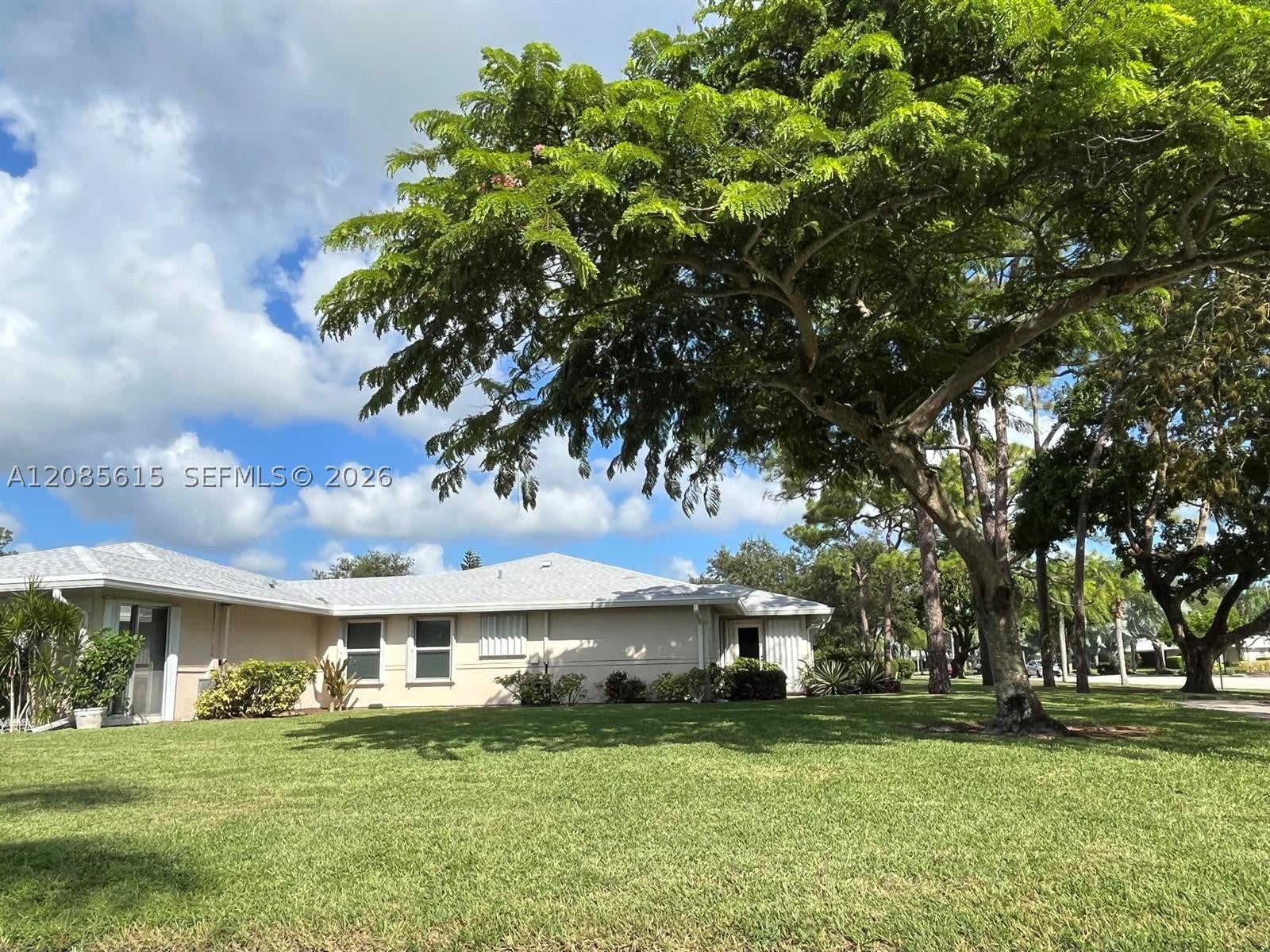 176 Cape Cod Circle 0