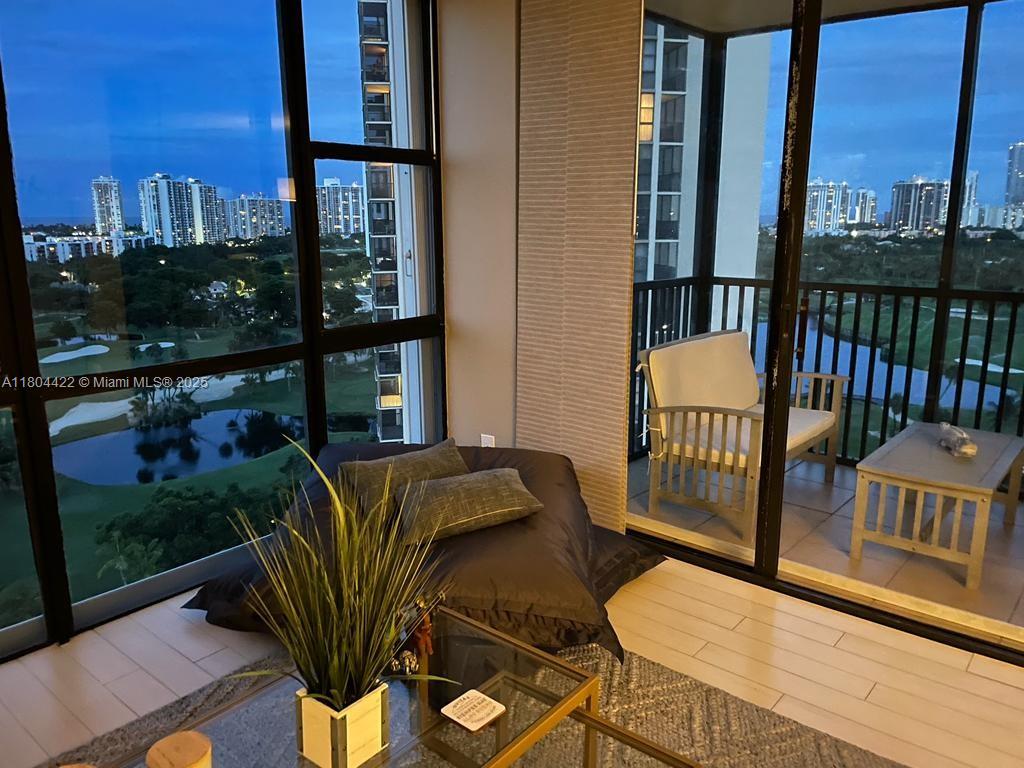 CORONADO CONDO- TOWER II - Land