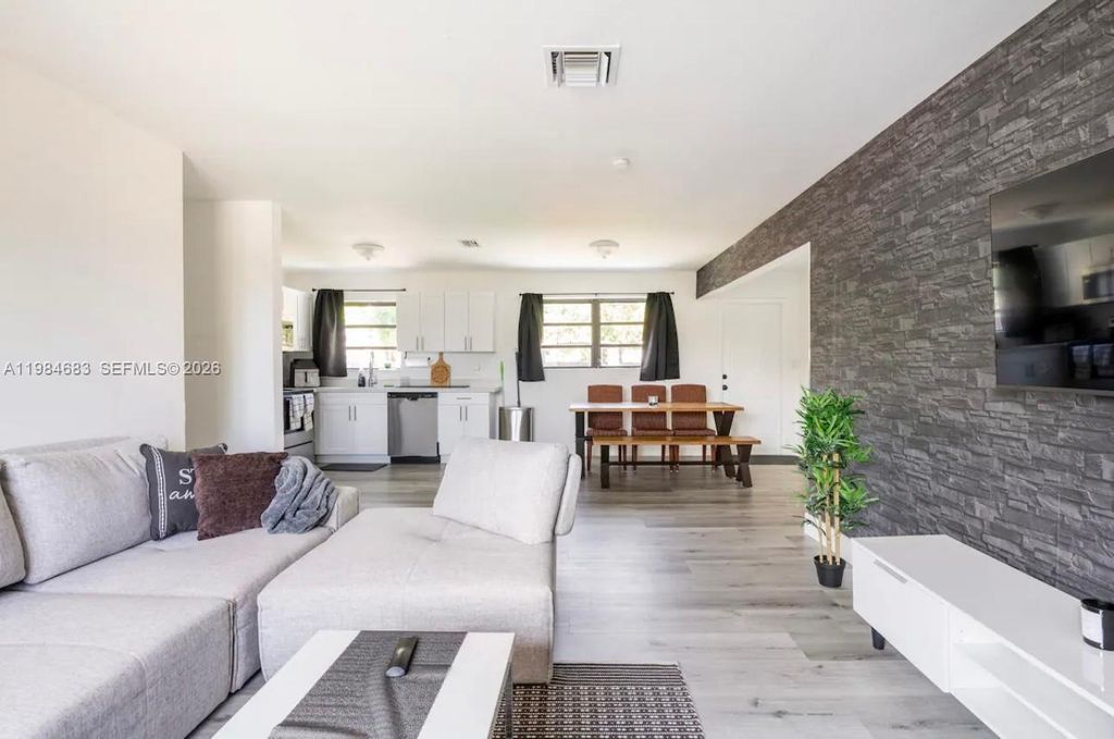 Photo of 1200 NW 18th Ct #1200, Fort Lauderdale, FL 33311 (MLS # A11984683)