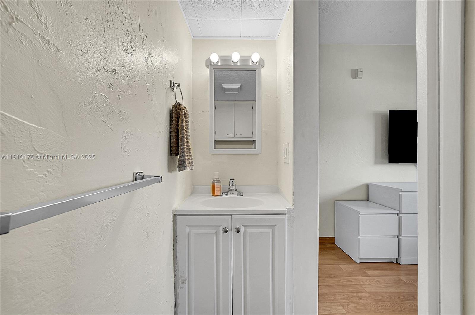 DIPLOMAT GARDEN CO-OP - Residential