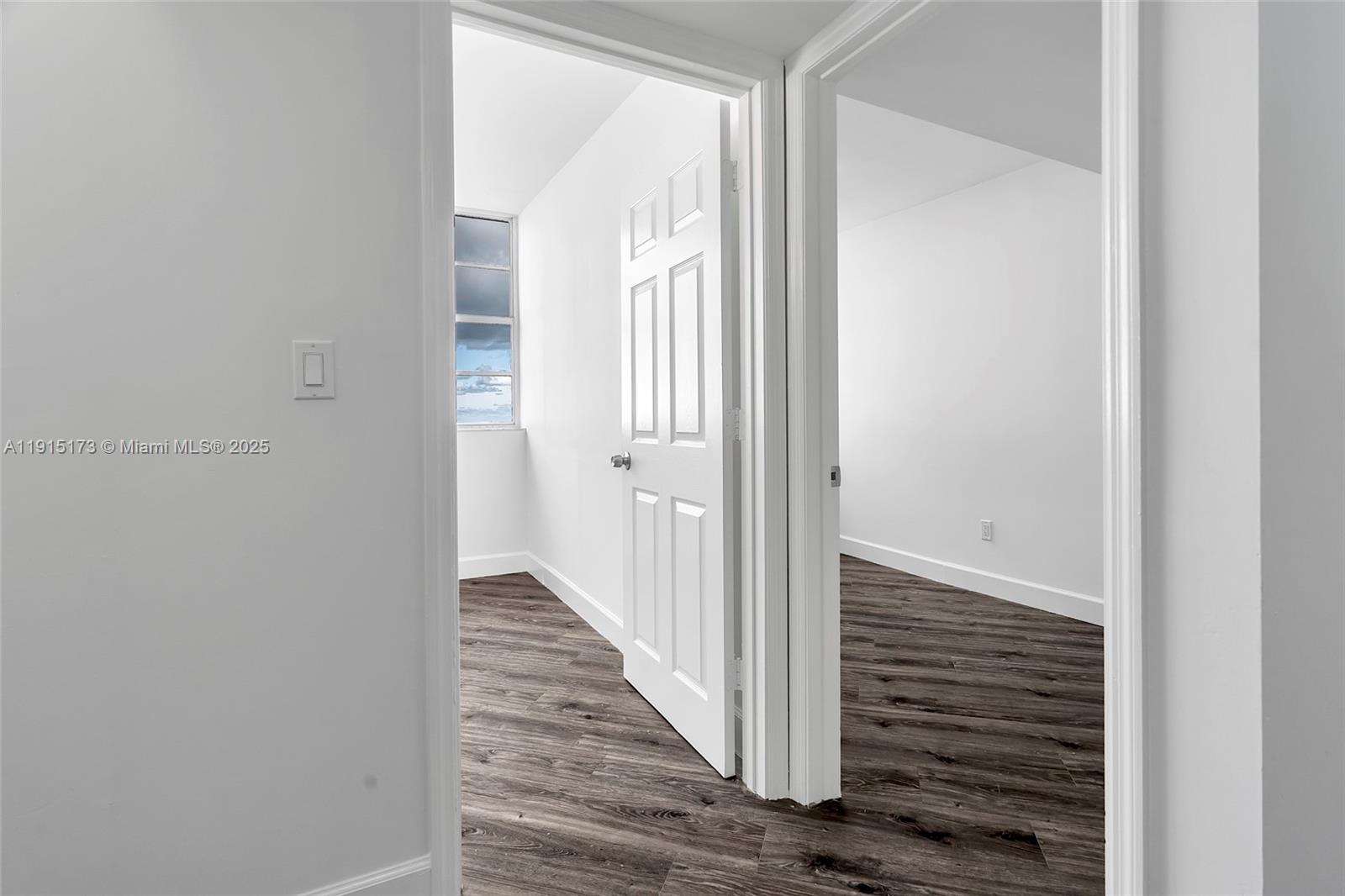 FOUR AMBASSADORS CONDO PH - Residential