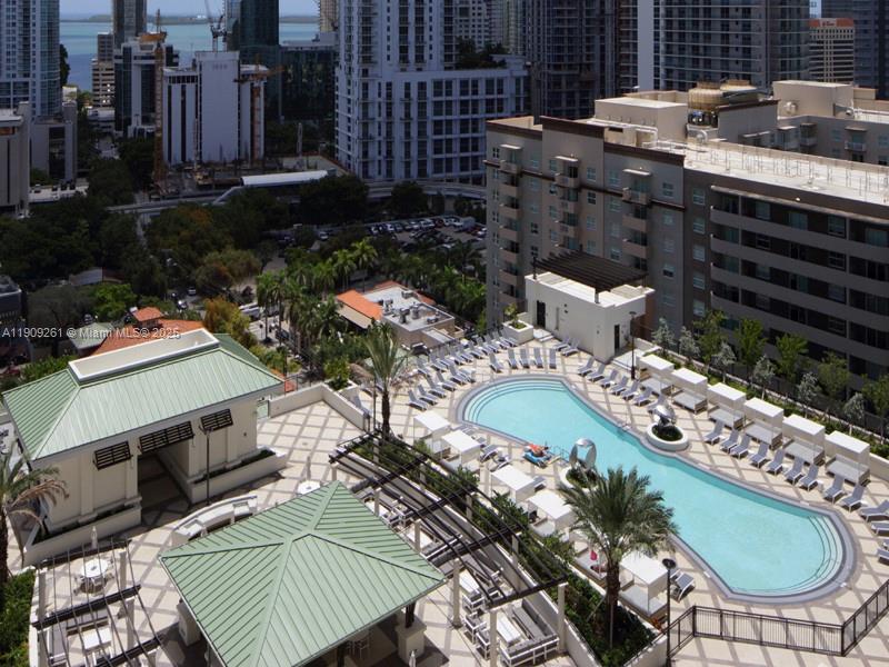 NINE AT MARY BRICKELL VILL - Residential