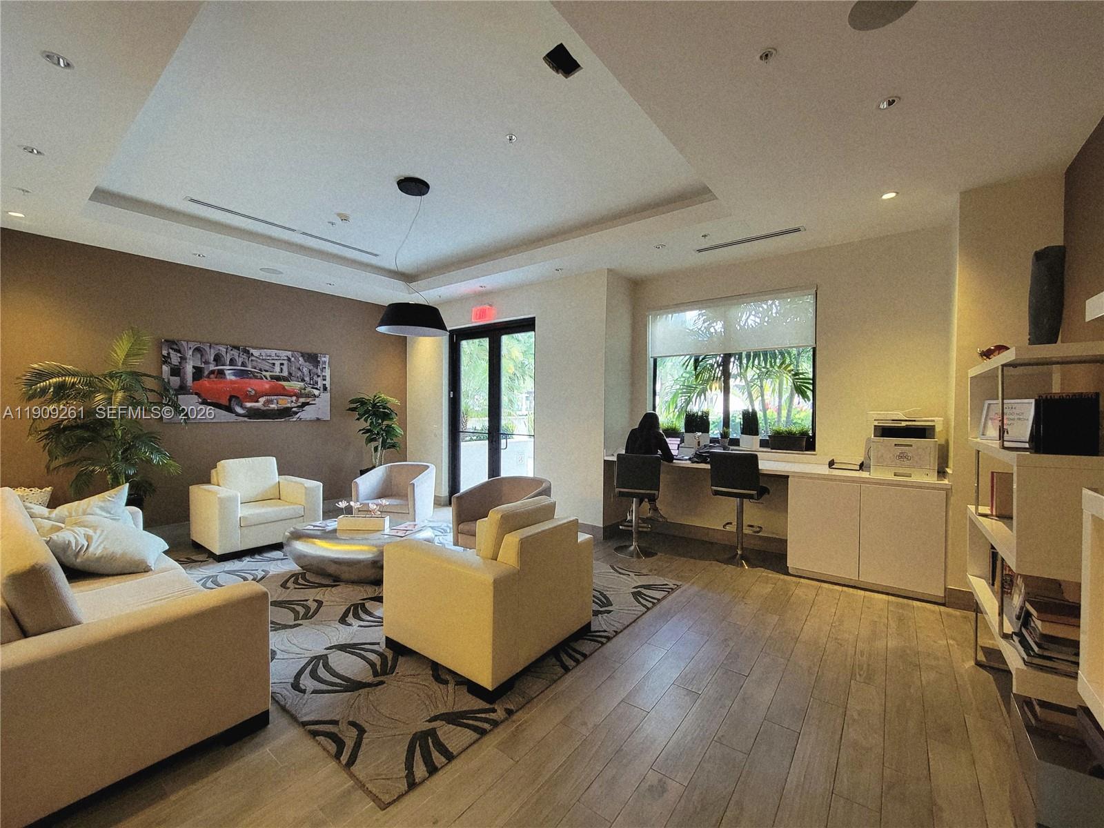 NINE AT MARY BRICKELL VILL - Residential