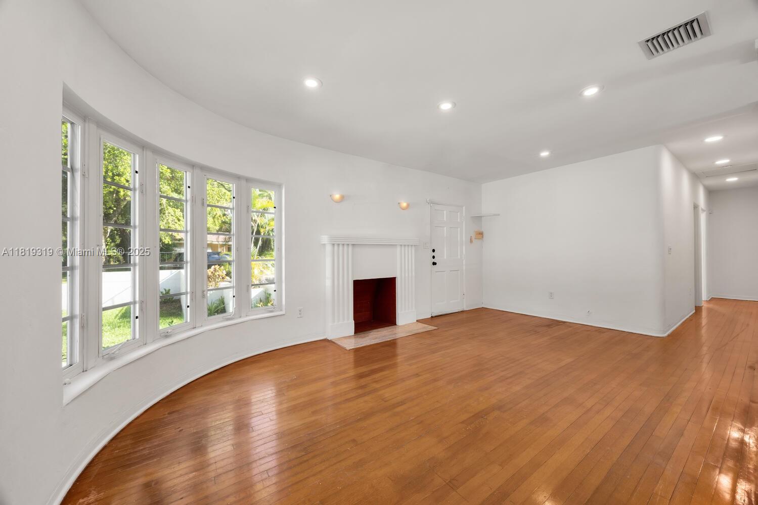 CORAL GABLES GRANADA SEC - Residential