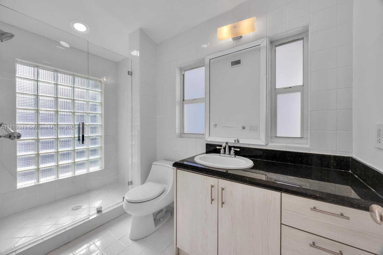 CORAL GABLES GRANADA SEC - Residential