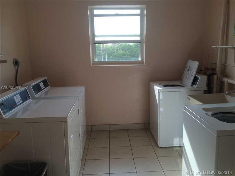 PARADISE VILLAS CONDO - Residential Lease