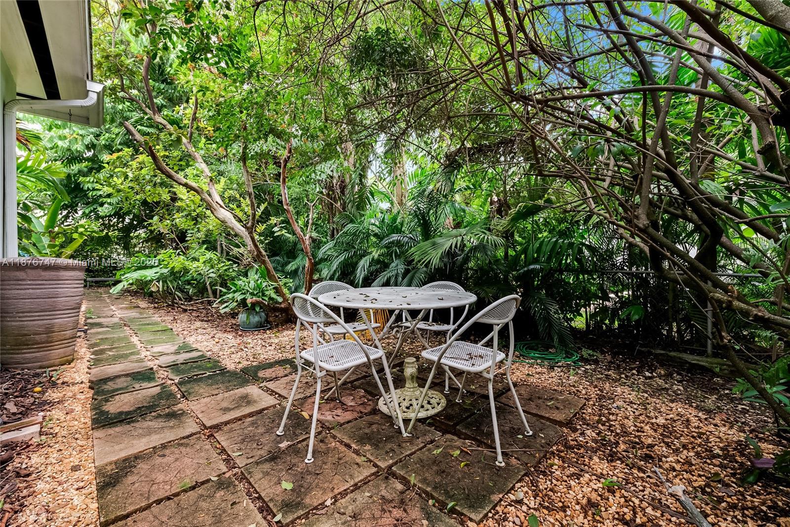 TAMIAMI PLACE PLAN 2 - Residential