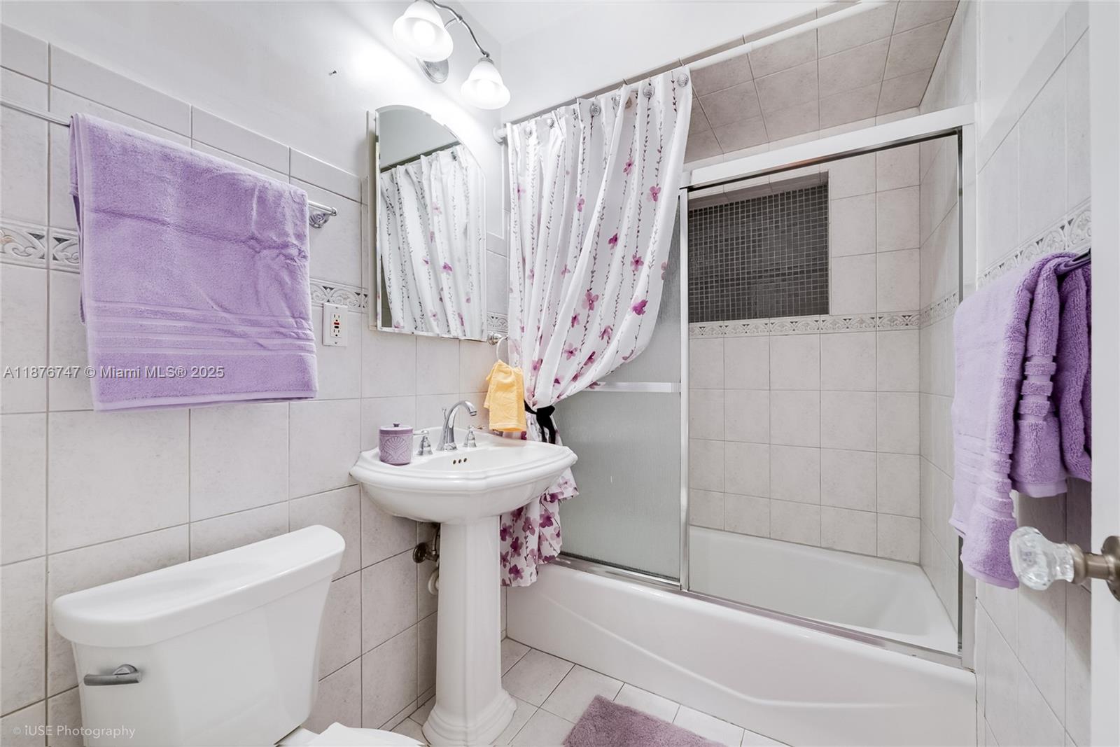 TAMIAMI PLACE PLAN 2 - Residential