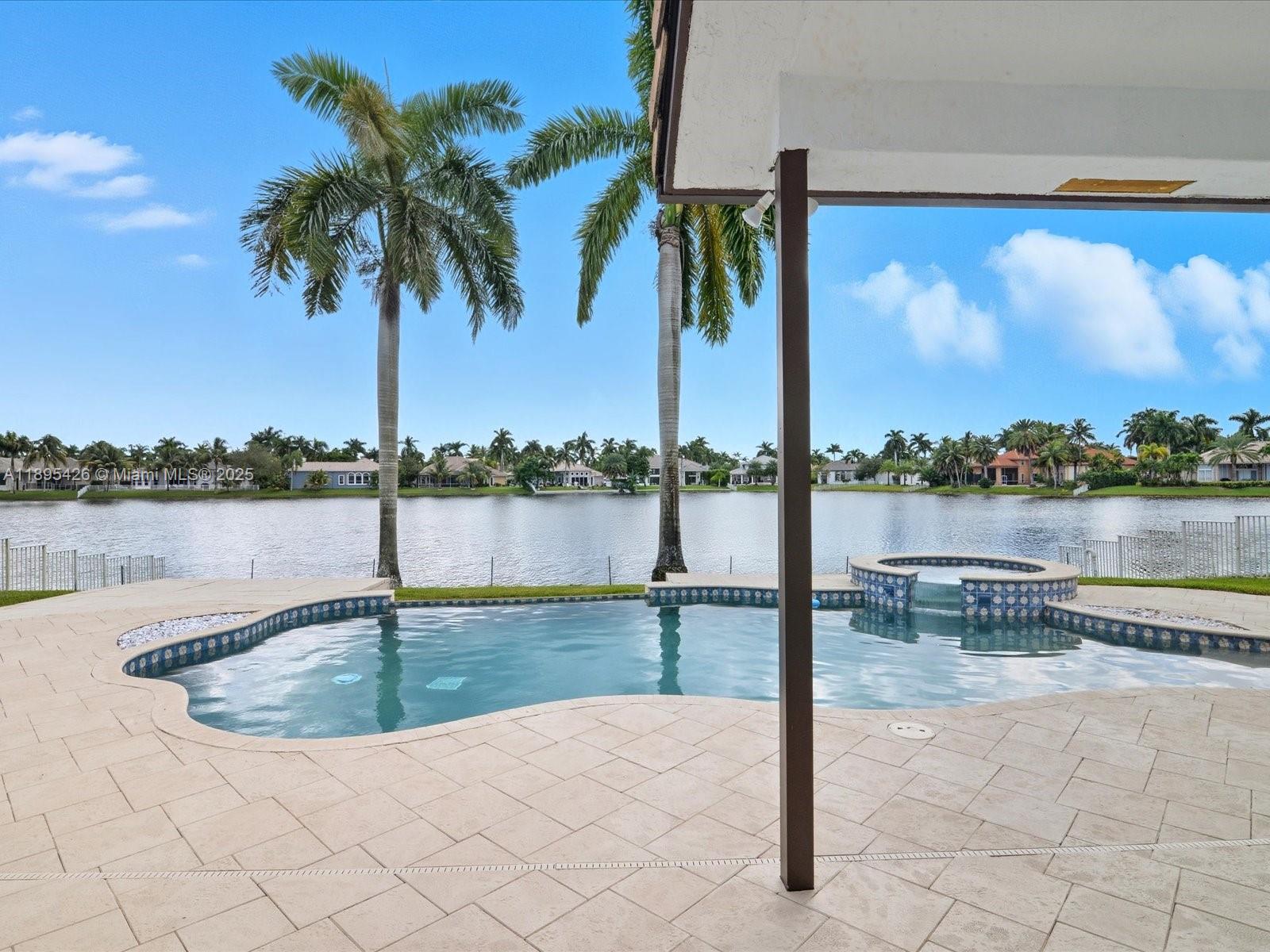 PEMBROKE FALLS - Residential Lease