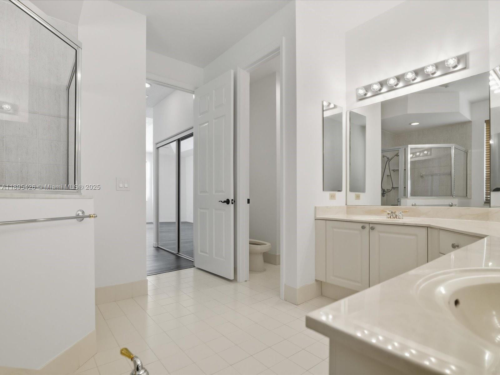 PEMBROKE FALLS - Residential Lease