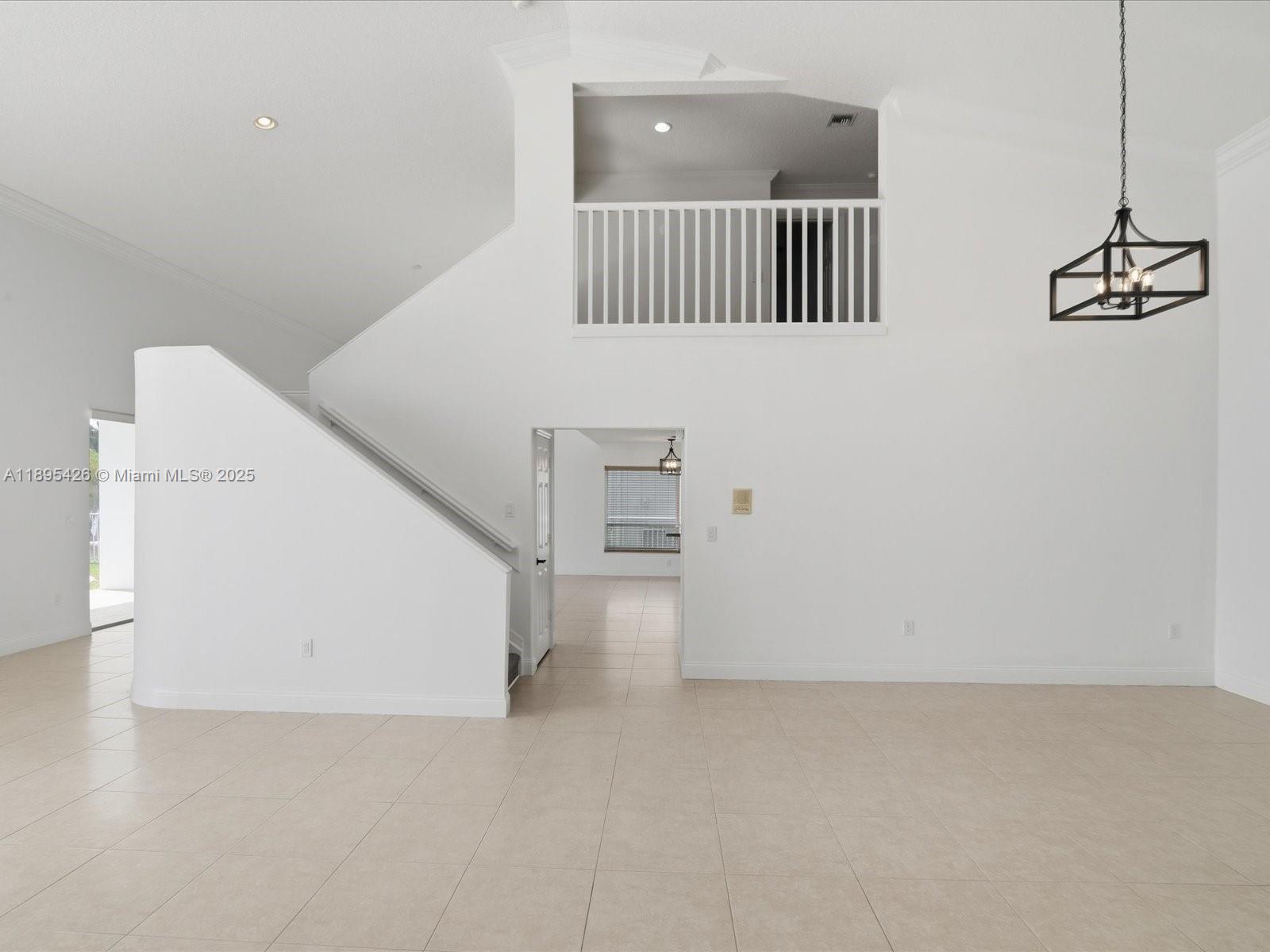 PEMBROKE FALLS - Residential Lease