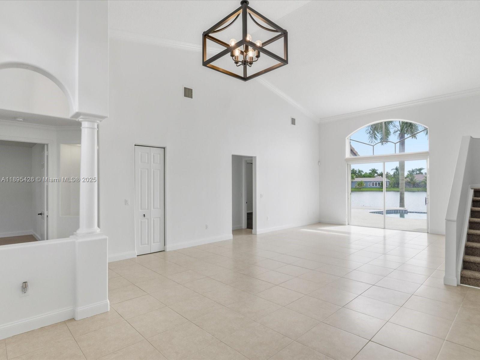 PEMBROKE FALLS - Residential Lease