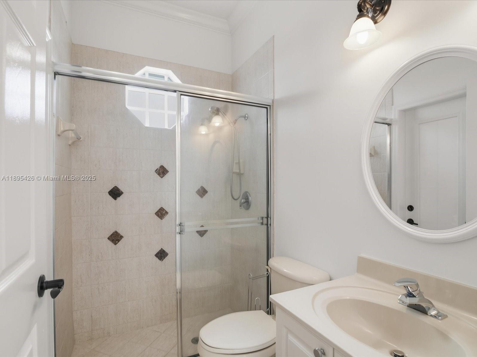 PEMBROKE FALLS - Residential Lease