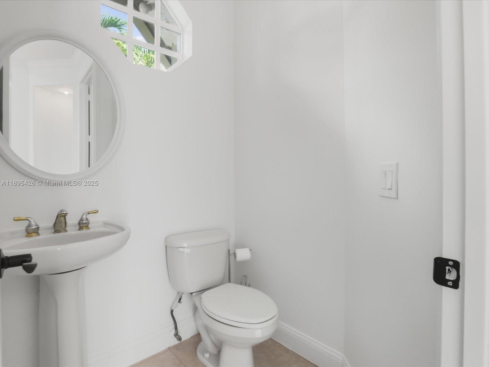 PEMBROKE FALLS - Residential Lease