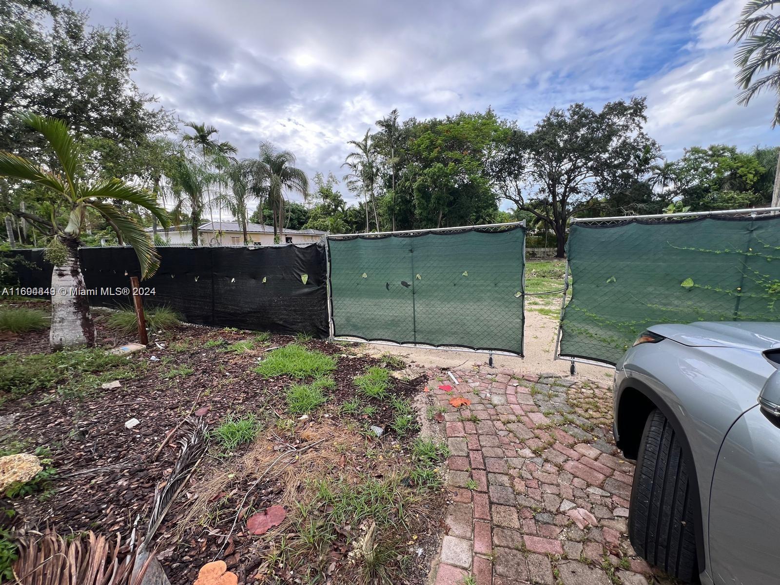 AMD PL GOLDEN GATE PK - Residential