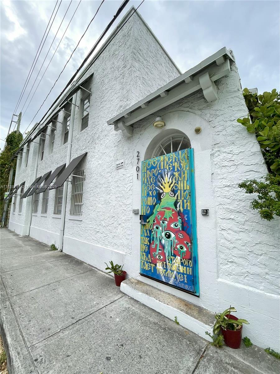 2701 NW 1 Avenue 7