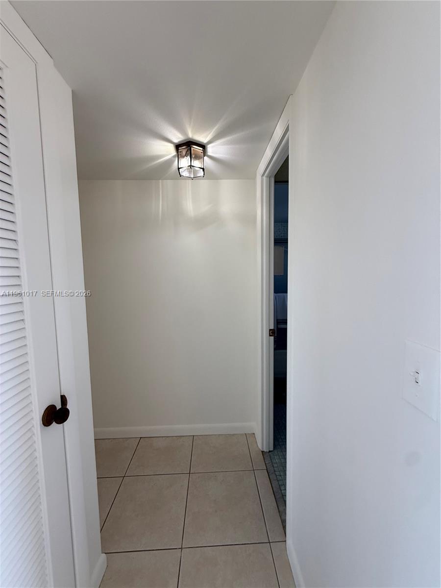 SUNRISE LAKES 88 CONDO - Residential