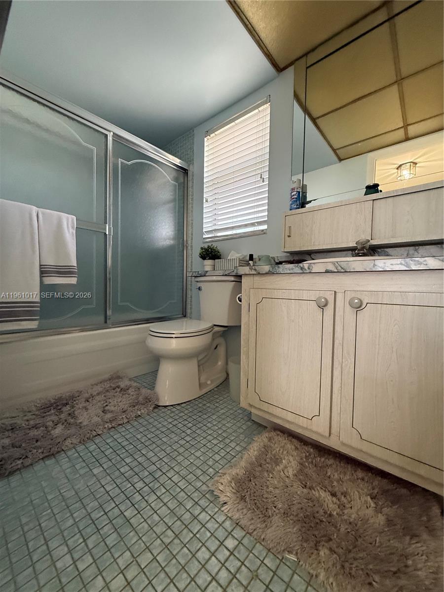 SUNRISE LAKES 88 CONDO - Residential