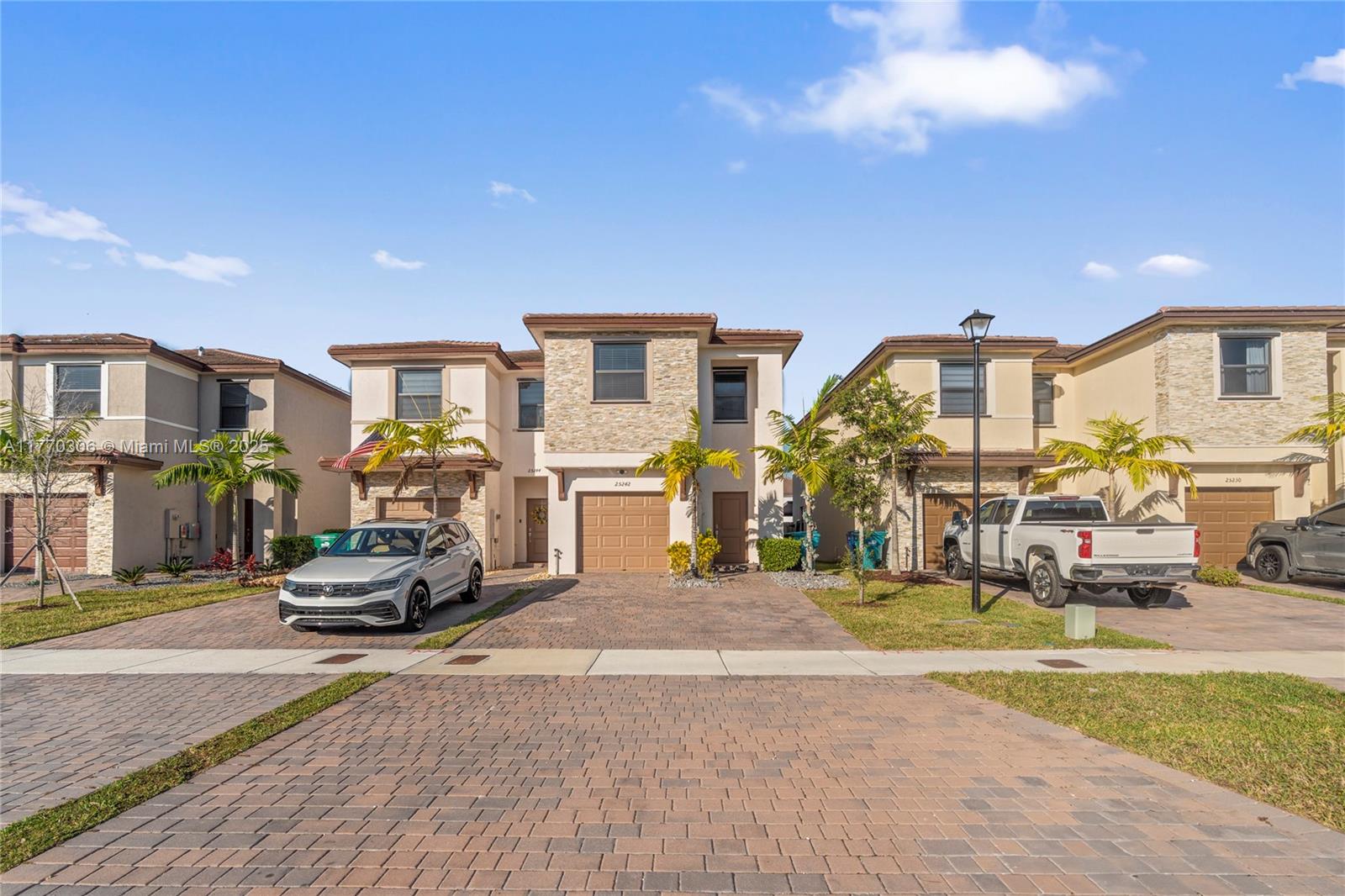 Rental Property at 25242 Sw 107th Ave, Homestead, Miami-Dade County, Florida - Bedrooms: 3 
Bathrooms: 3  - $3,050 MO.